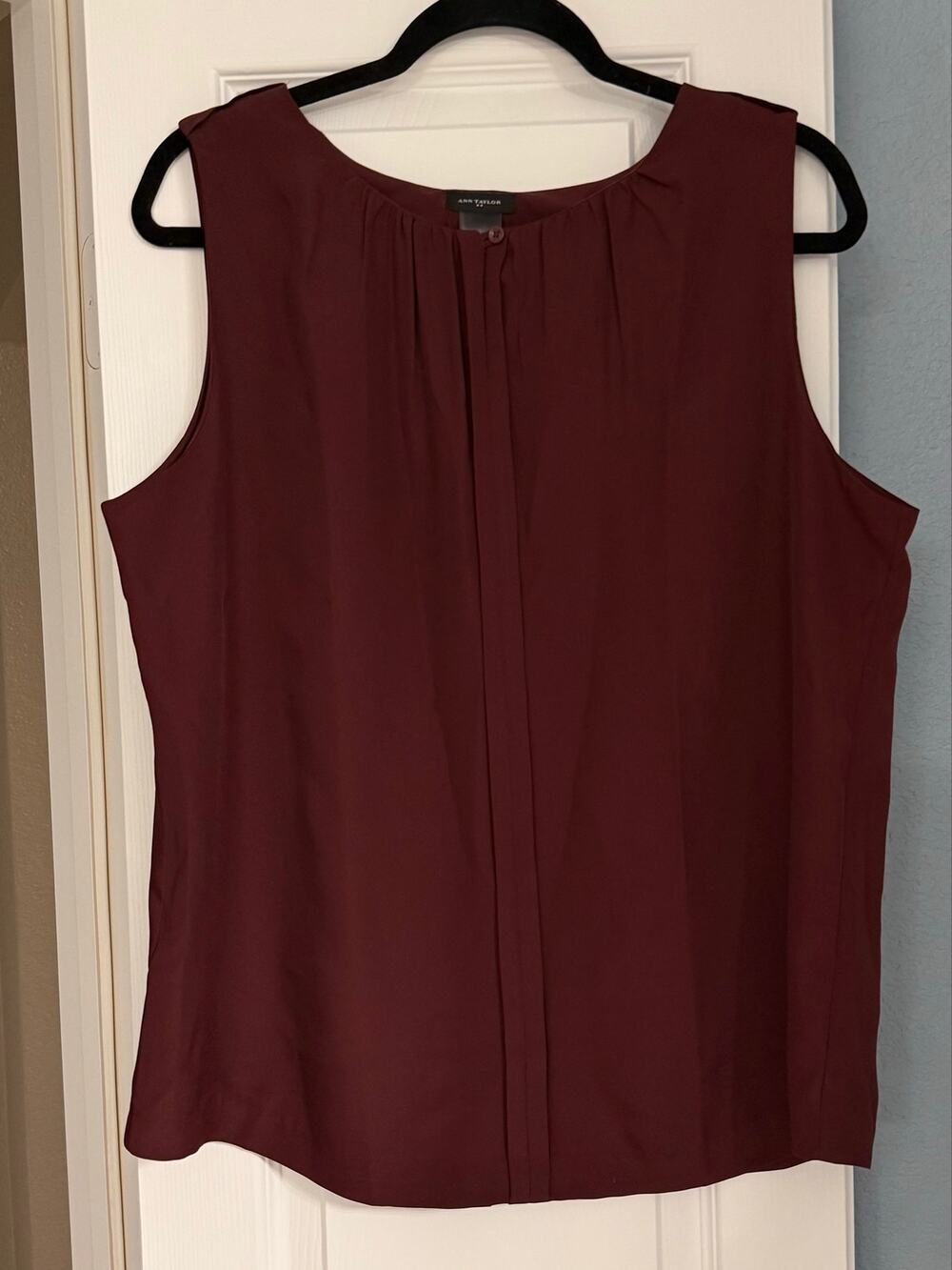Ann Taylor Pleated Shell Tank